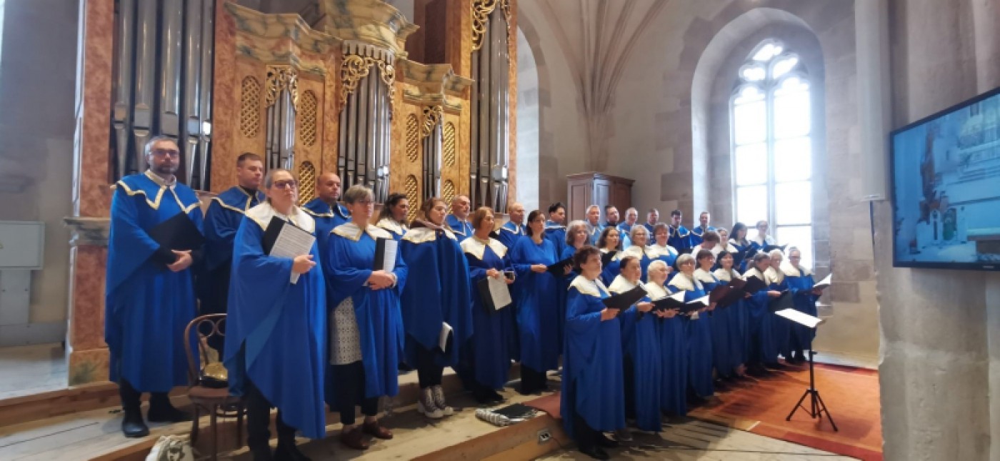KOLOZSVÁRON INDULT A VÁCI SZÉKESEGYHÁZ 70 ÉVES SZENT CECÍLIA KÓRUSÁNAK JUBILEUMI HANGVERSENYSOROZATA
